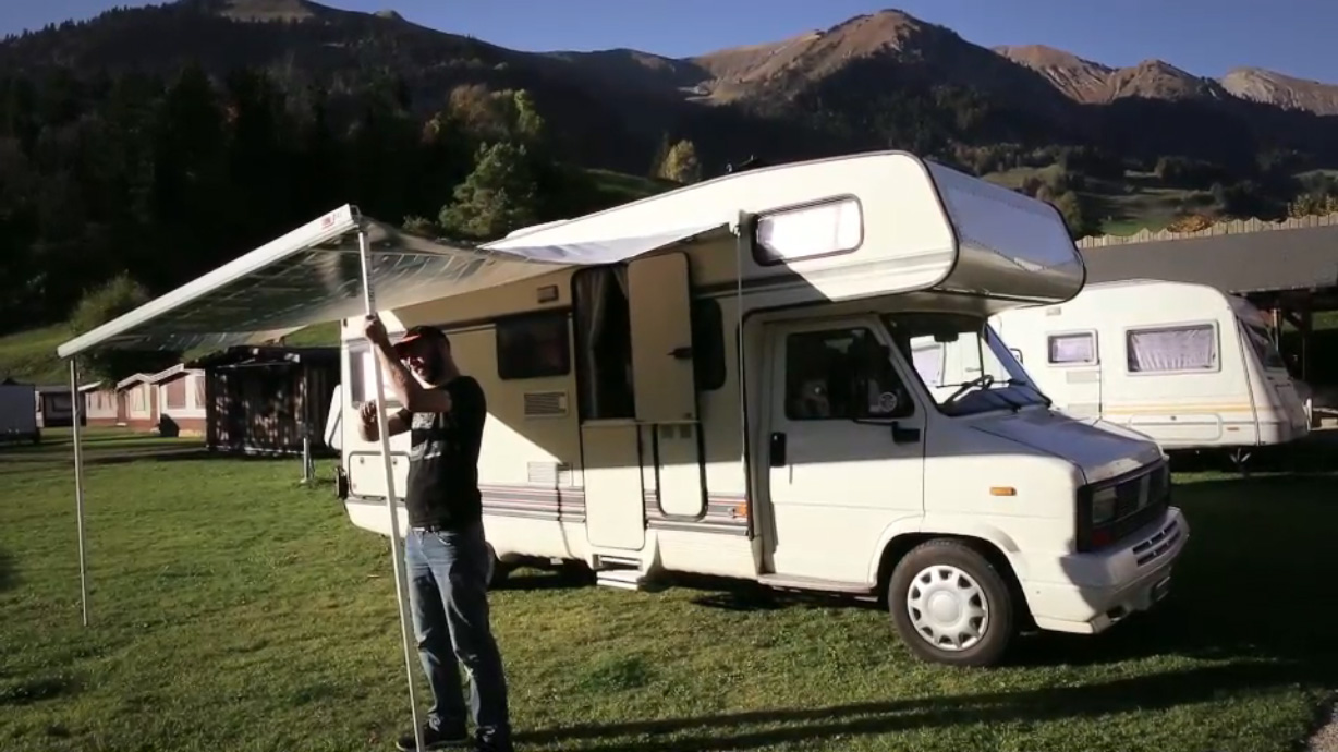 La Famille Escargot Un Bebe Dialyse En Camping Car Nephrohug La Famille Escargot Un Bebe Dialyse En Camping Car Nephrohug